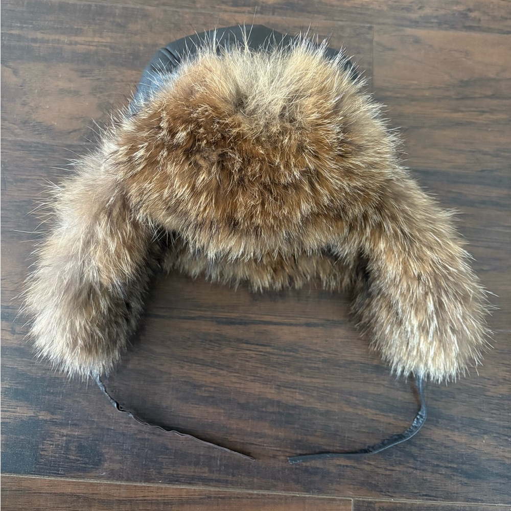 Mitchie’s Canadian Fur leather hat - Picture 2 of 4